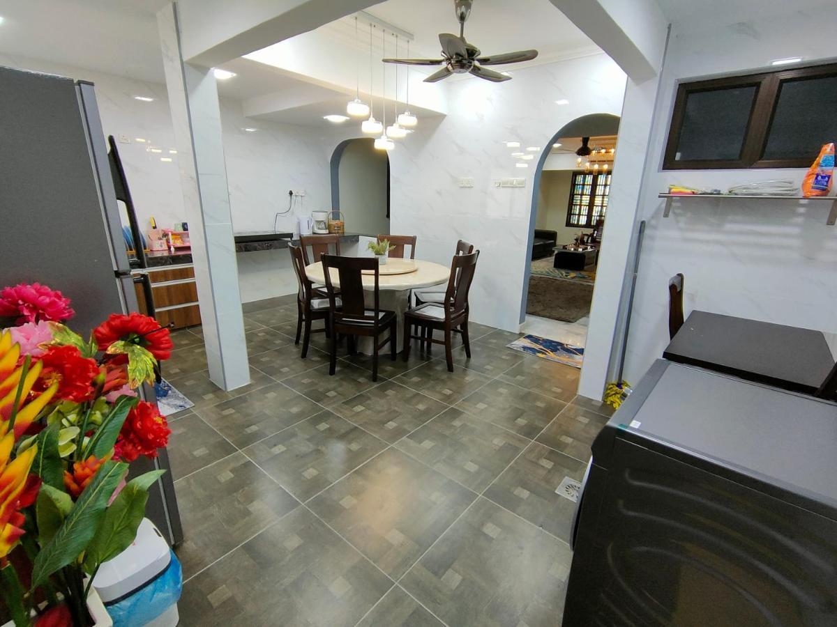 Three-Bedroom House At Tyara Homestay Sunway Petaling Jaya Zewnętrze zdjęcie